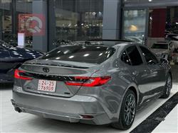 تۆیۆتا کامری